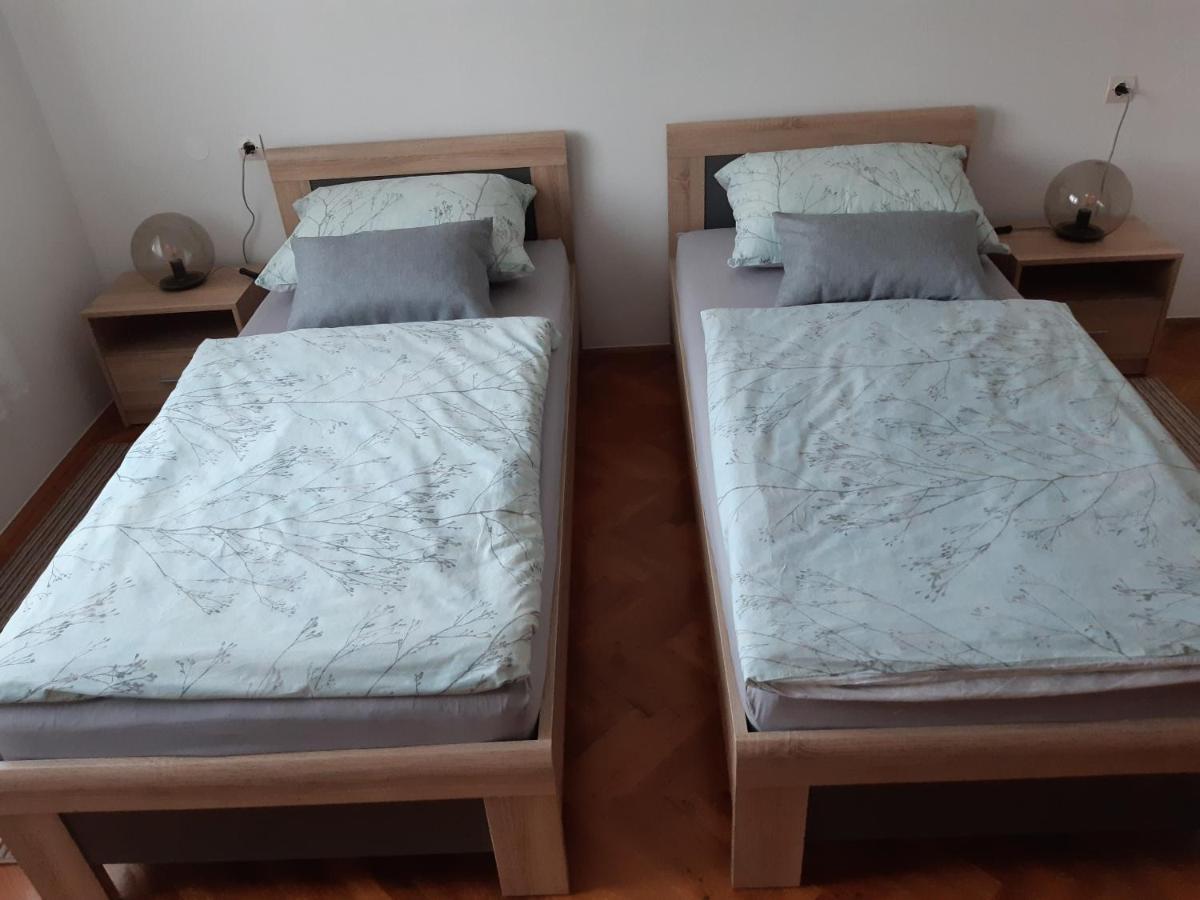 Apartman Helena Slunj Eksteriør billede